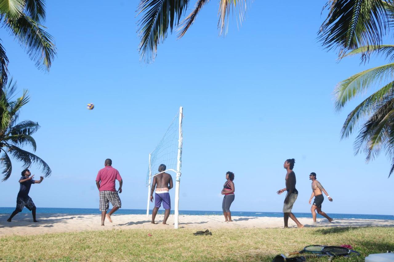 Jacaranda Indian Ocean Beach Resort Diani Beach Exterior photo